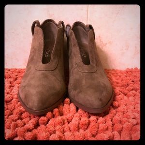 Charles David “Short Boot” with Small Heel